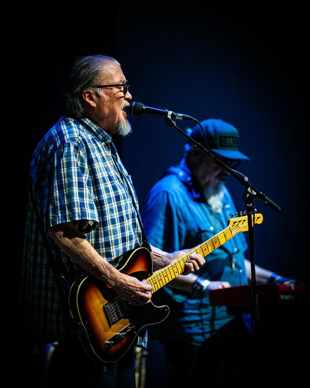 Los Lobos